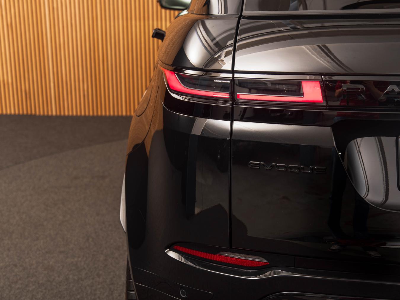 Land Rover Range Rover Evoque P270e Dynamic SE