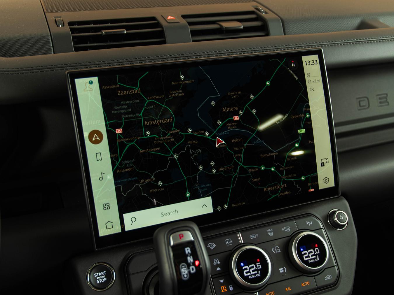 Land Rover Defender 110 X-Dynamic HSE P300e