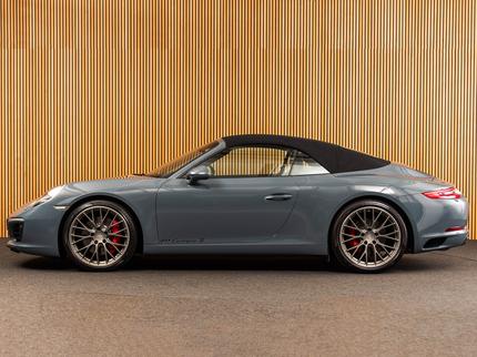 Porsche 911 Carrera S Cabriolet