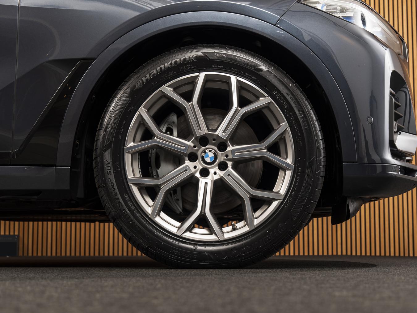 BMW X7 xDrive 40i