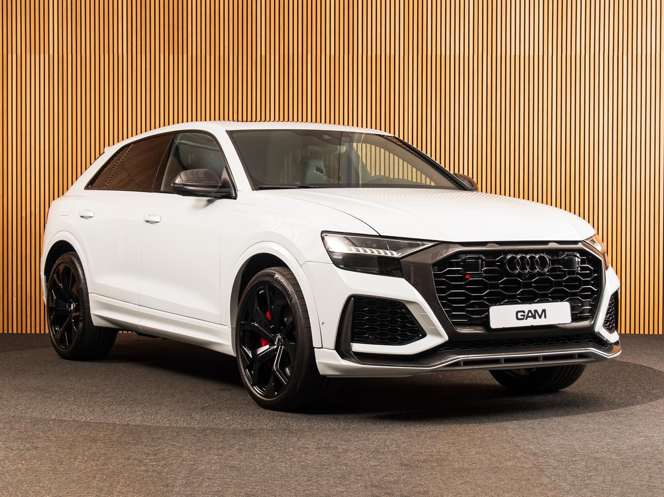 Audi RSQ8