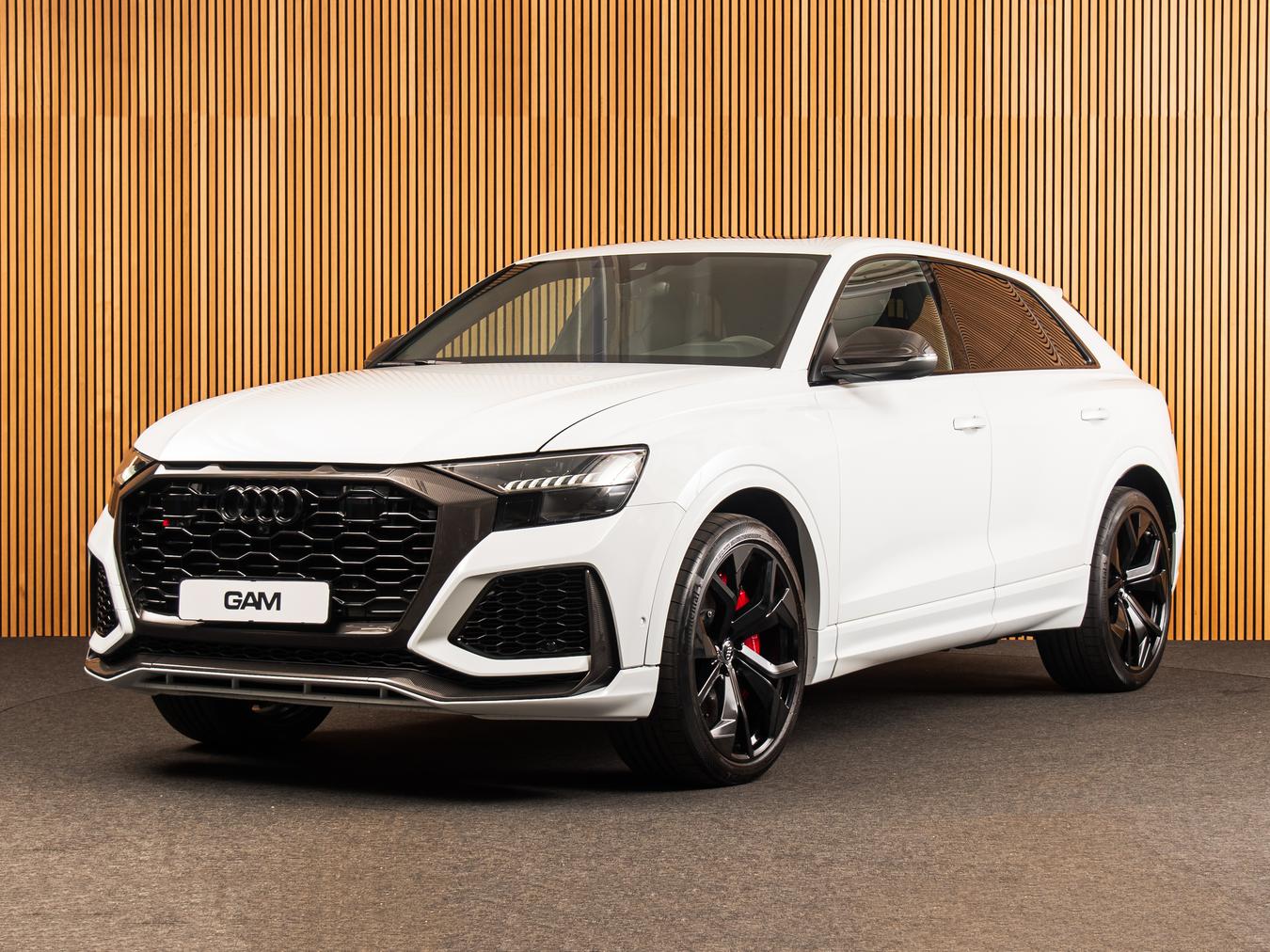 Audi RSQ8