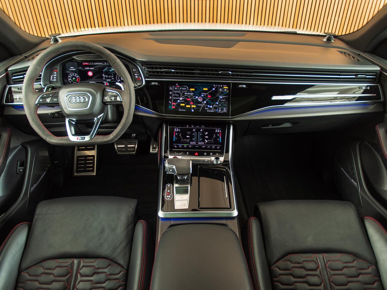 Audi RSQ8