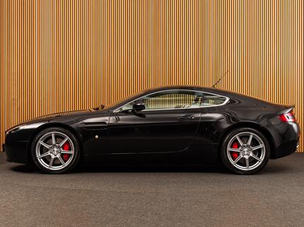 Aston Martin  V8 Vantage 4.3 V8