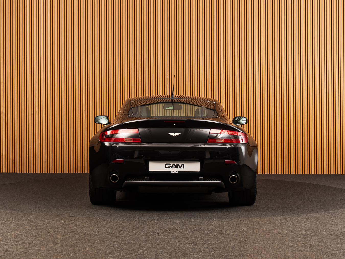 Aston Martin  V8 Vantage 4.3 V8