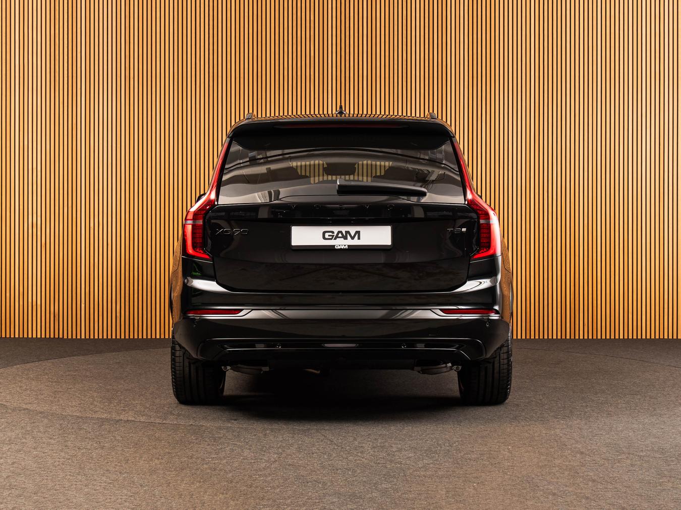 Volvo XC90 T8 Ultra Black Edition