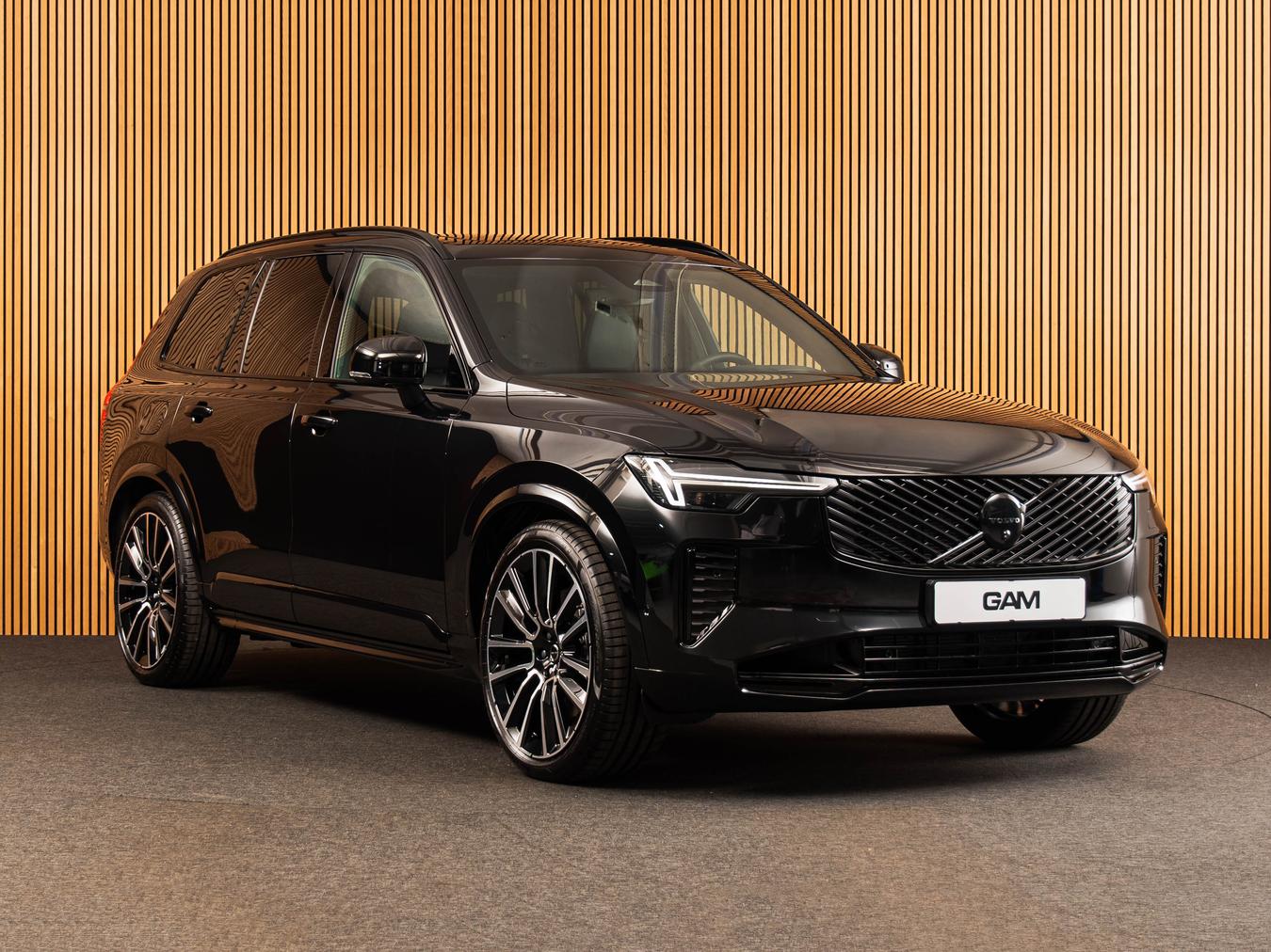 Volvo XC90 T8 Ultra Black Edition