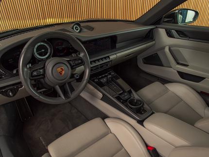Porsche 911 Carrera 4S